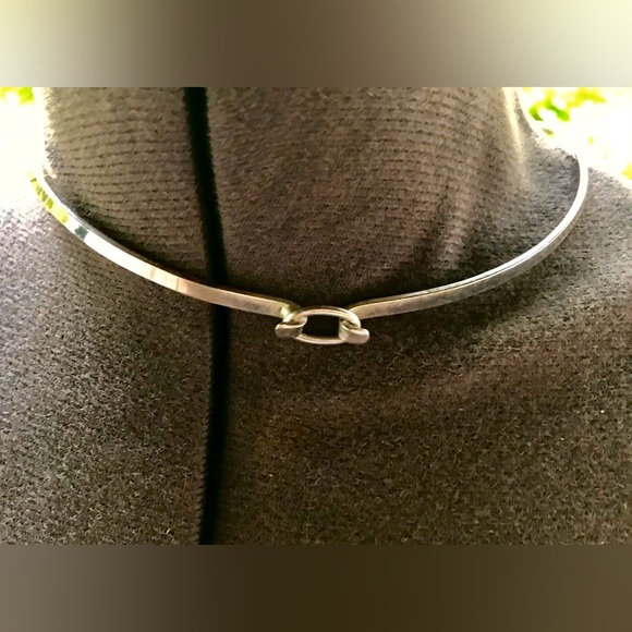 2 Ladies Necklaces Large Pendant Costume Jewelry Silver & Gold Color Marked - Picture 4 of 16